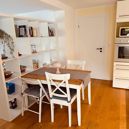 Mint & Meadow - Modernes Landappartement Apartmán